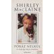 Shirley MacLaine - Póráz nélkül - A világ egy kutya szemével
